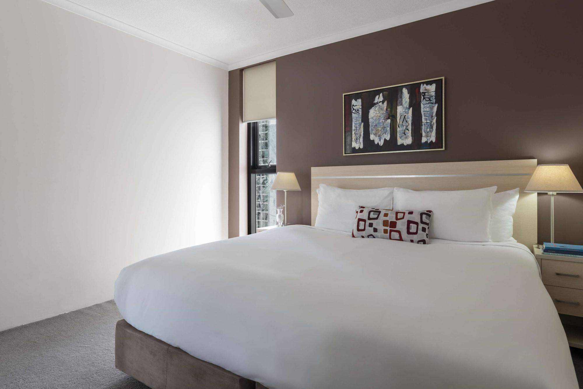 Oaks Brisbane River City Suites Exterior foto