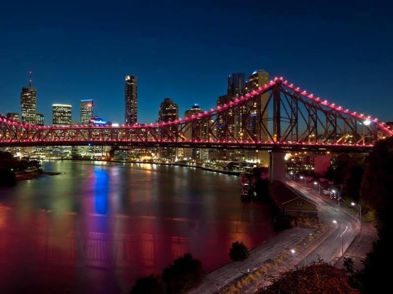 Oaks Brisbane River City Suites Exterior foto