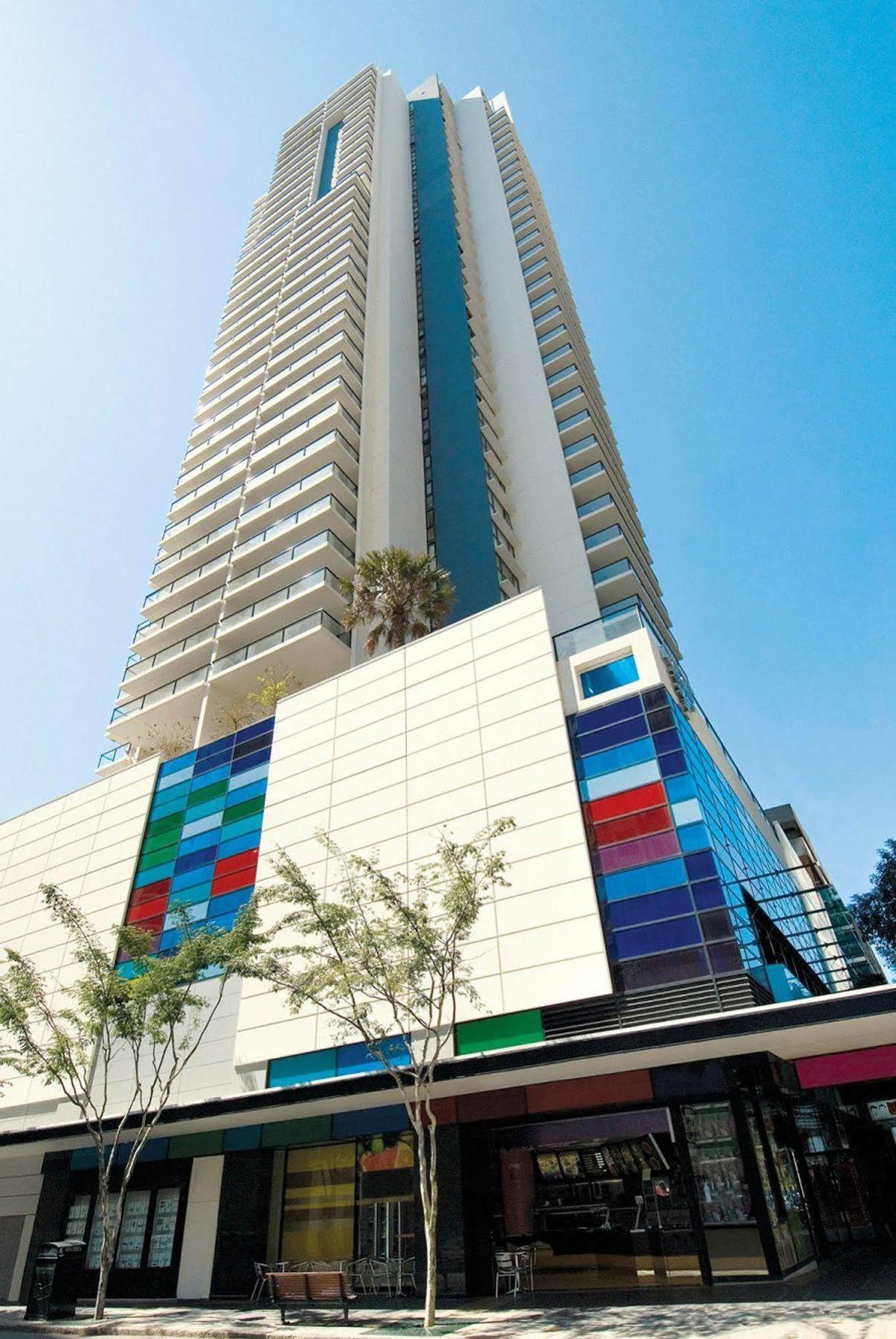 Oaks Brisbane River City Suites Exterior foto