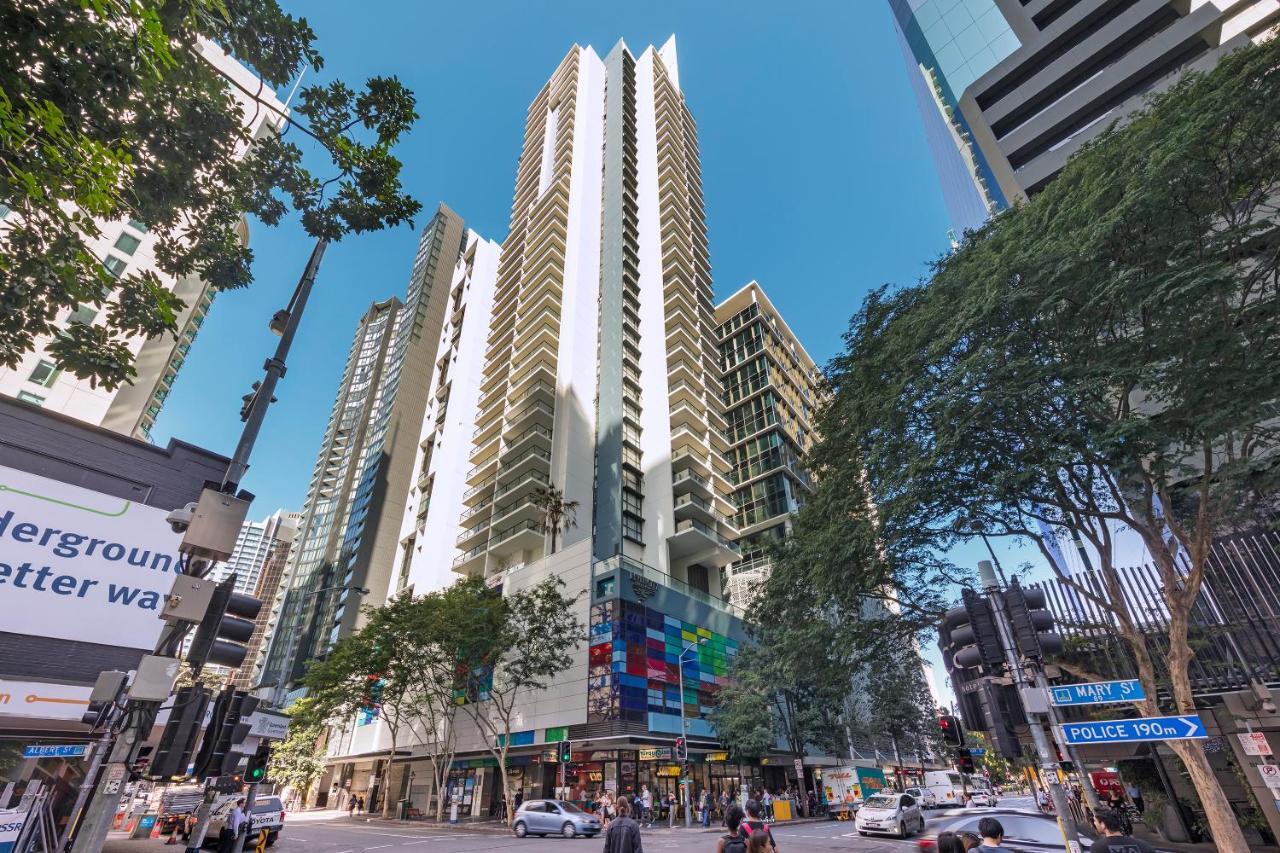 Oaks Brisbane River City Suites Exterior foto