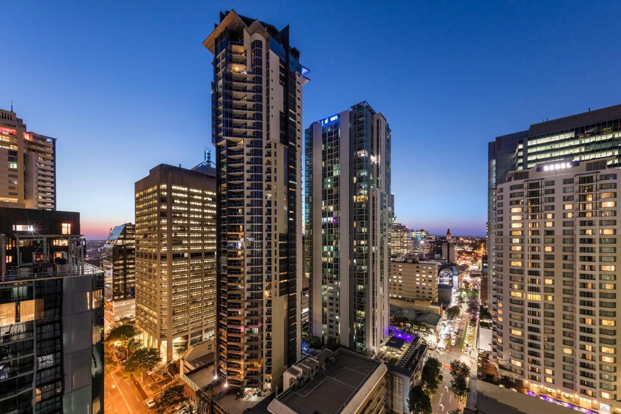 Oaks Brisbane River City Suites Exterior foto